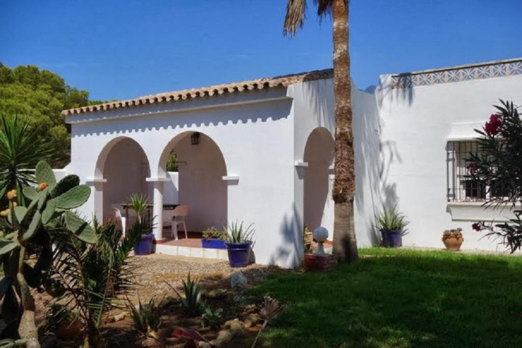 Malyma With 2 And 1 Apartment, Front 10,000m2 Botanic Garden * Zahora